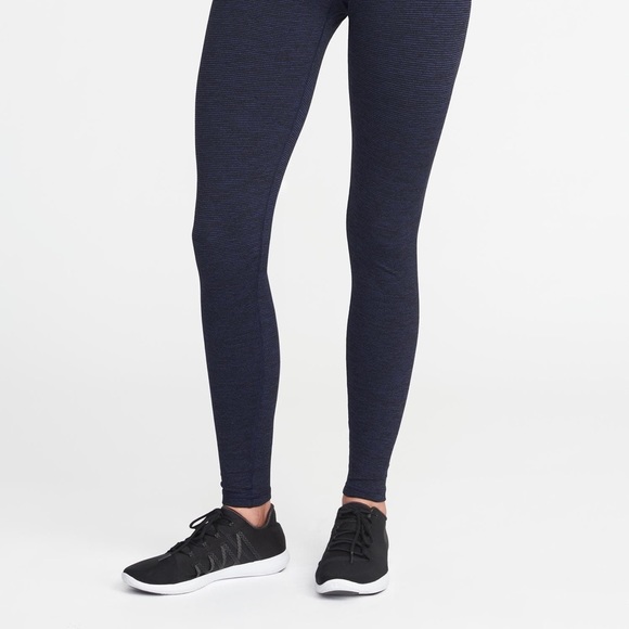 old navy melange short petite yoga pants leggings - Picture 2 of 7